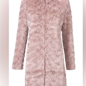 CAbi Faux Fur Jacket in Soft Beige